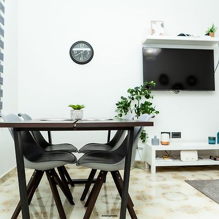 Stylish East Legon Apartment - Ac, Wi-Fi, Netflix Accra Eksteriør billede