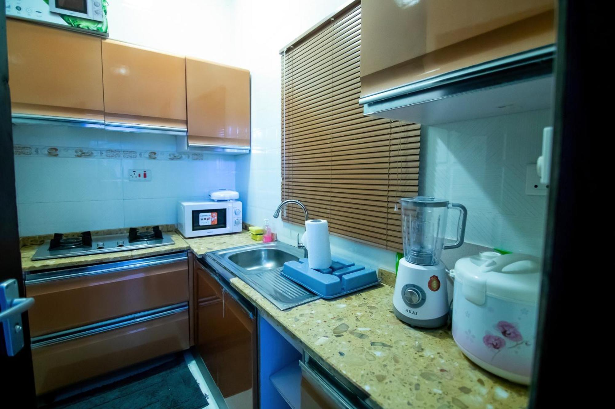 Stylish East Legon Apartment - Ac, Wi-Fi, Netflix Accra Eksteriør billede